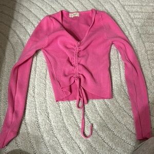 Pink long sleeve crop top